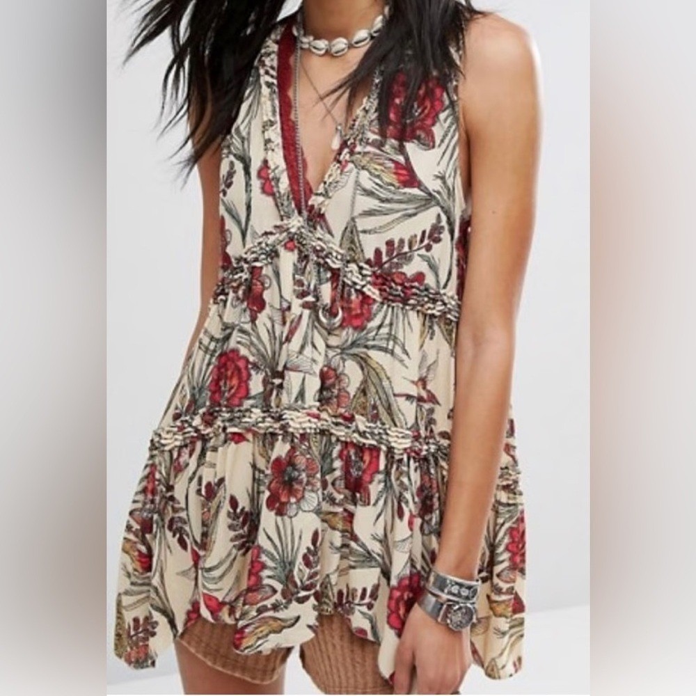 FREE PEOPLE Purple Haze Floral Hummingbird Tiered Tunic Top Small‎